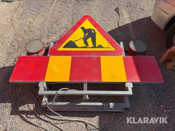 Vägarbetsskylt uppfällbar
