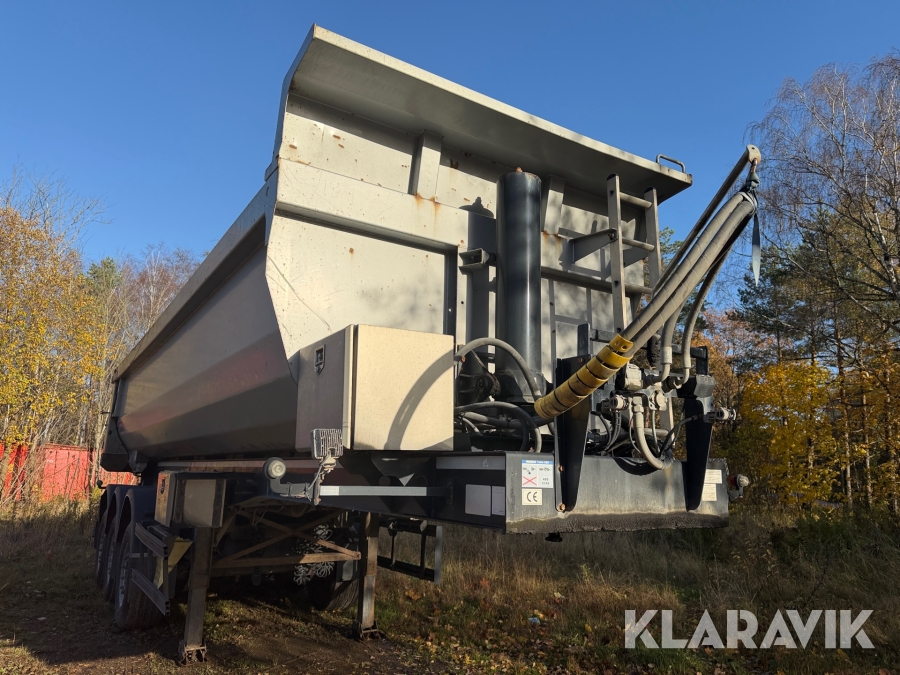 Schakttrailer Langendorf