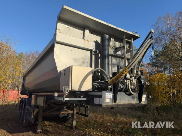 Schakttrailer Langendorf