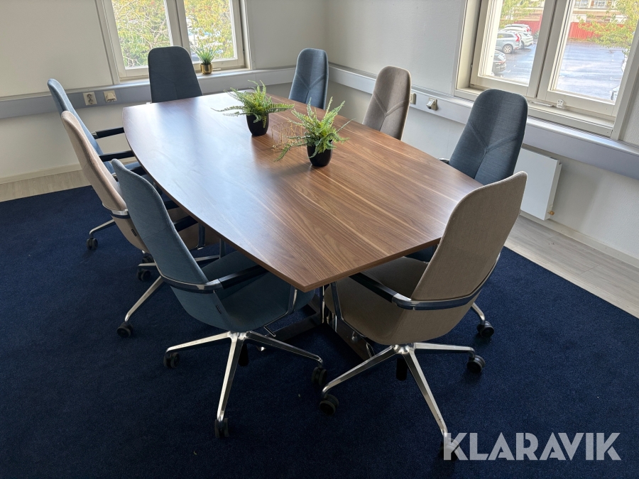 Konferensbord Kinnarps Obereon med 8 stolar