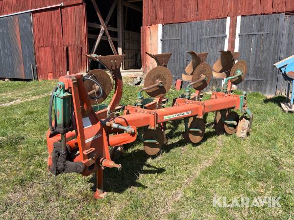 Plog Kverneland 4-skärig