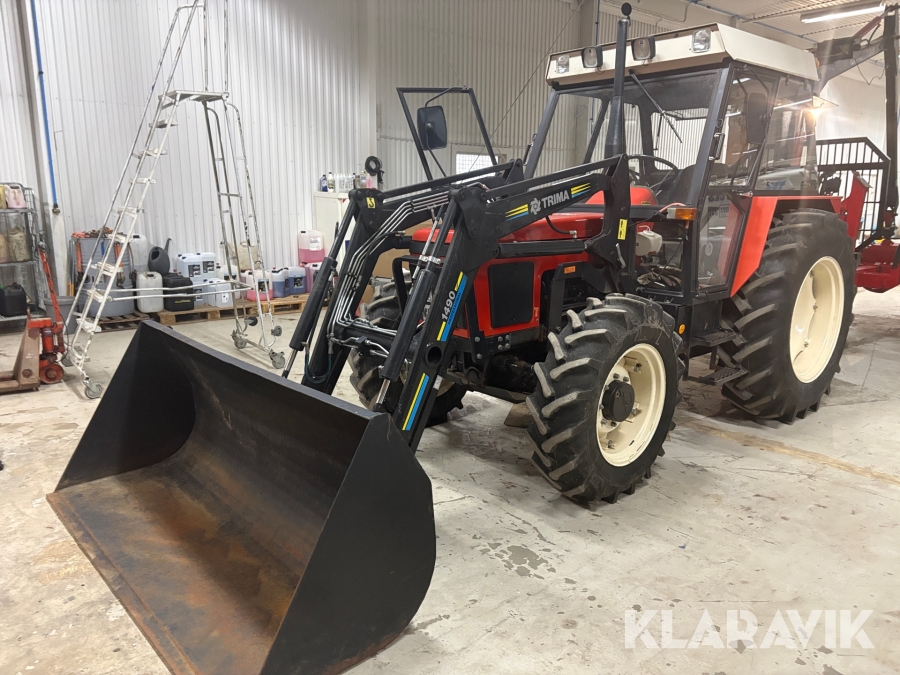 Jordbrukstraktor Zetor 4340