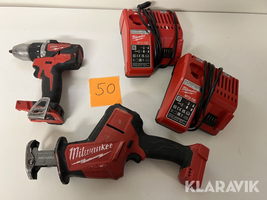 Verktygspaket Skruvdragare och Tigersåg Milwaukee M18 CBLDD,M18 FHZ