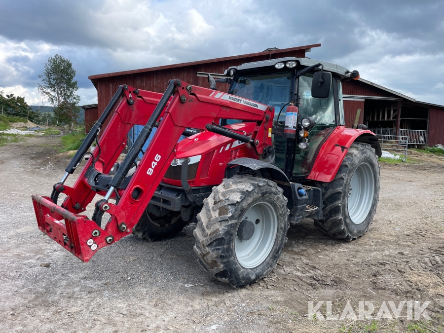 Traktor Massey Ferguson 5612