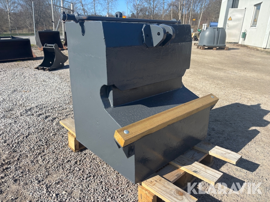 Tyngdklump till traktor