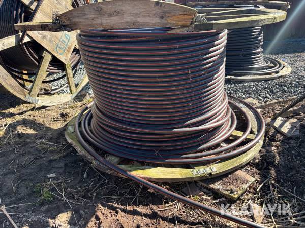 Pem slang Wavin Pe os rd 40/32,6mm 629meter