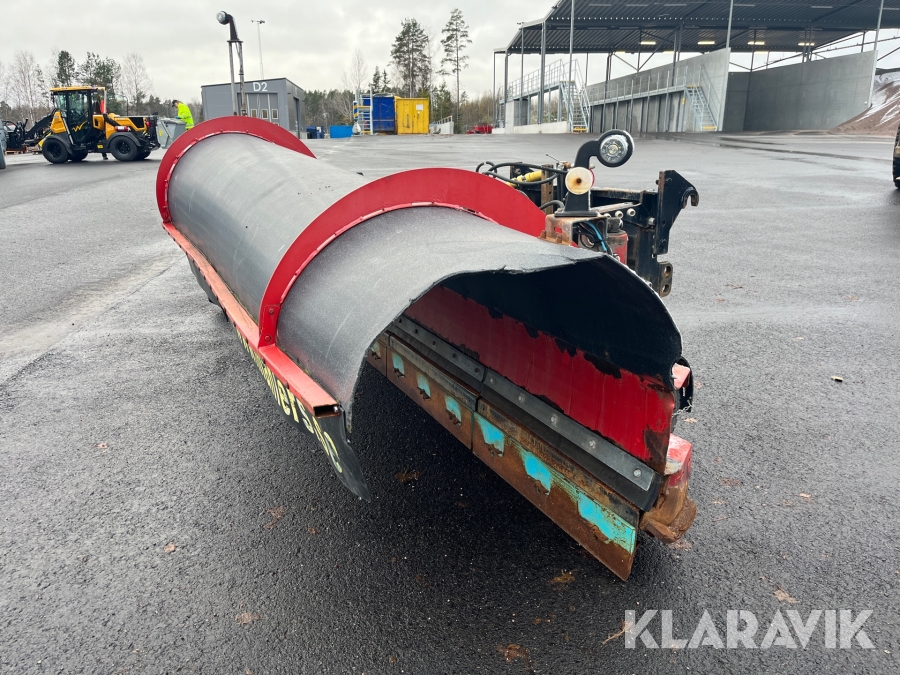 Snöplog Mählers till lastbil