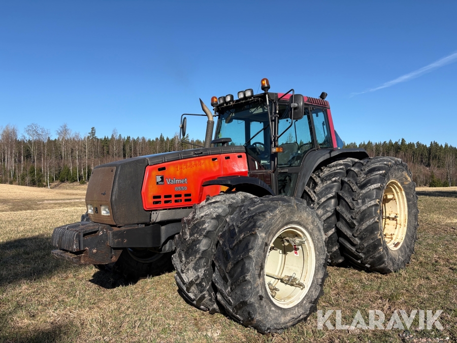 Traktor Valmet 8550