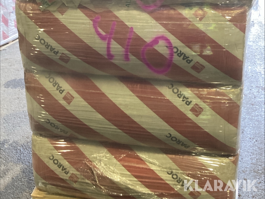 Parti med träregelskivor/isolering Paroc C450