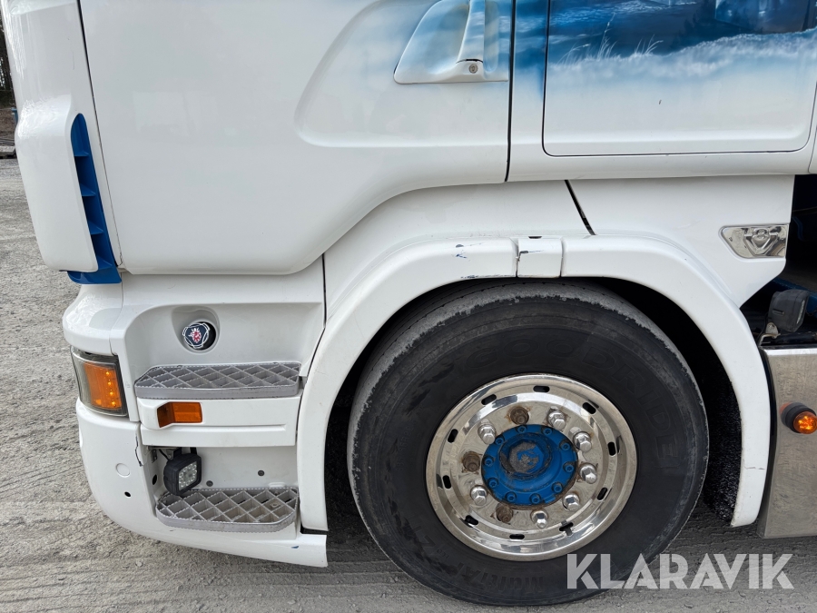 Kranbil med tipp Scania R560lb8x4*4hnb Tridem med Palfinger PK 33002-EH
