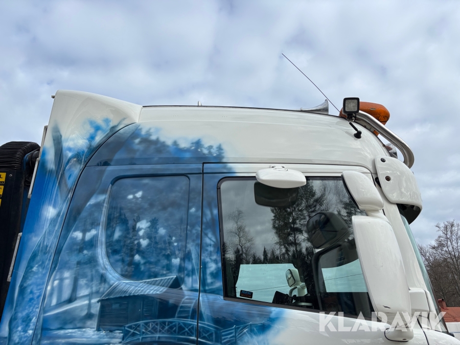 Kranbil med tipp Scania R560lb8x4*4hnb Tridem med Palfinger PK 33002-EH