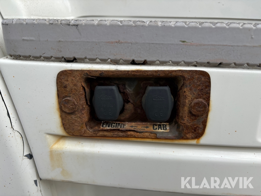 Kranbil med tipp Scania R560lb8x4*4hnb Tridem med Palfinger PK 33002-EH