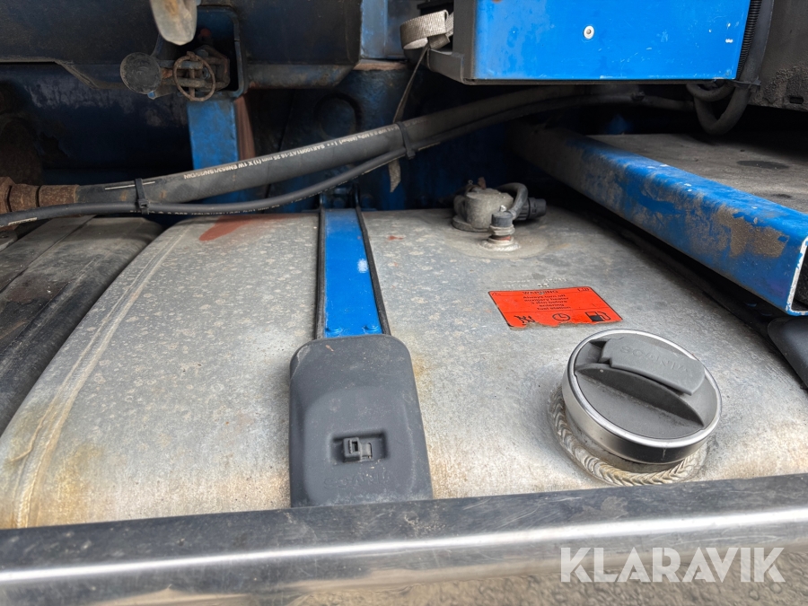 Kranbil med tipp Scania R560lb8x4*4hnb Tridem med Palfinger PK 33002-EH