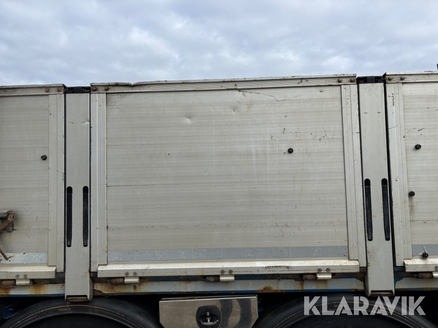 Kranbil med tipp Scania R560lb8x4*4hnb Tridem med Palfinger PK 33002-EH