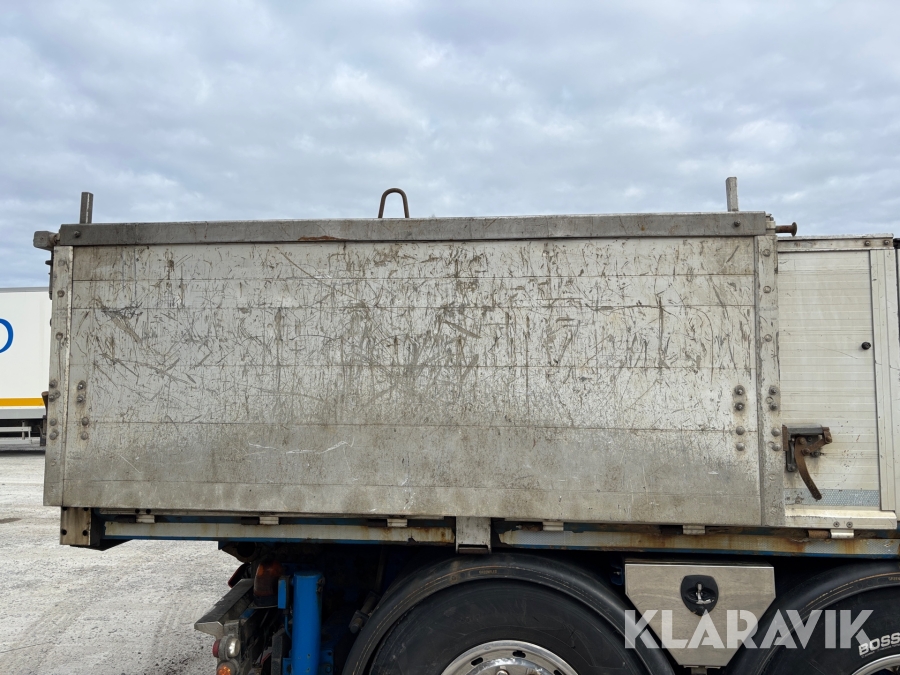 Kranbil med tipp Scania R560lb8x4*4hnb Tridem med Palfinger PK 33002-EH