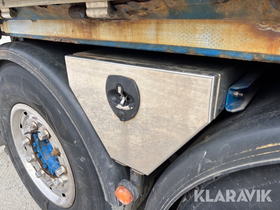 Kranbil med tipp Scania R560lb8x4*4hnb Tridem med Palfinger PK 33002-EH