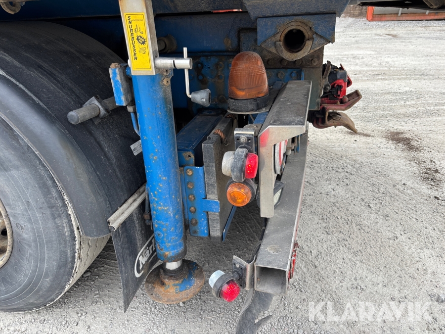 Kranbil med tipp Scania R560lb8x4*4hnb Tridem med Palfinger PK 33002-EH