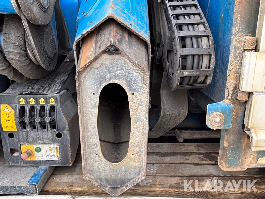 Kranbil med tipp Scania R560lb8x4*4hnb Tridem med Palfinger PK 33002-EH