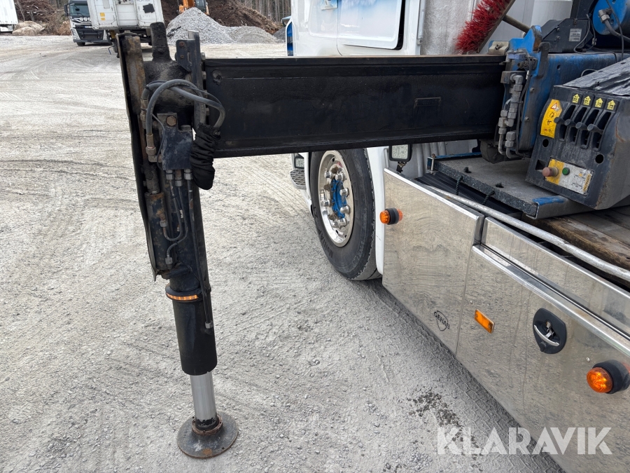 Kranbil med tipp Scania R560lb8x4*4hnb Tridem med Palfinger PK 33002-EH