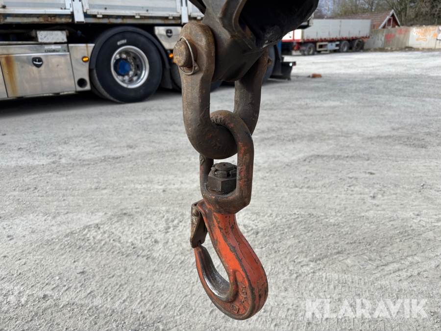 Kranbil med tipp Scania R560lb8x4*4hnb Tridem med Palfinger PK 33002-EH