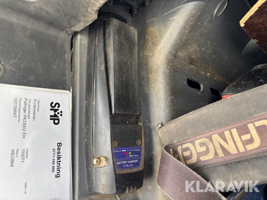 Kranbil med tipp Scania R560lb8x4*4hnb Tridem med Palfinger PK 33002-EH