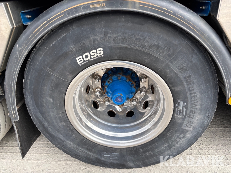 Kranbil med tipp Scania R560lb8x4*4hnb Tridem med Palfinger PK 33002-EH