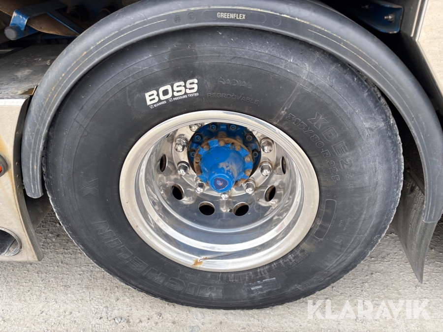 Kranbil med tipp Scania R560lb8x4*4hnb Tridem med Palfinger PK 33002-EH