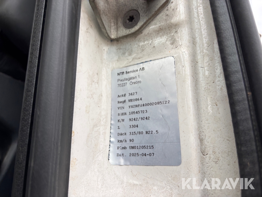 Kranbil med tipp Scania R560lb8x4*4hnb Tridem med Palfinger PK 33002-EH