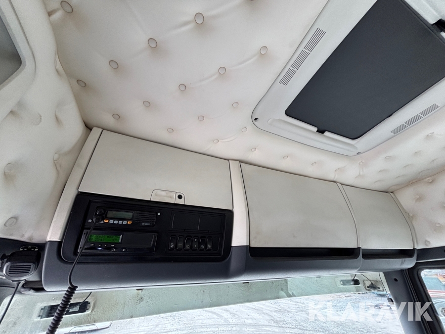 Kranbil med tipp Scania R560lb8x4*4hnb Tridem med Palfinger PK 33002-EH