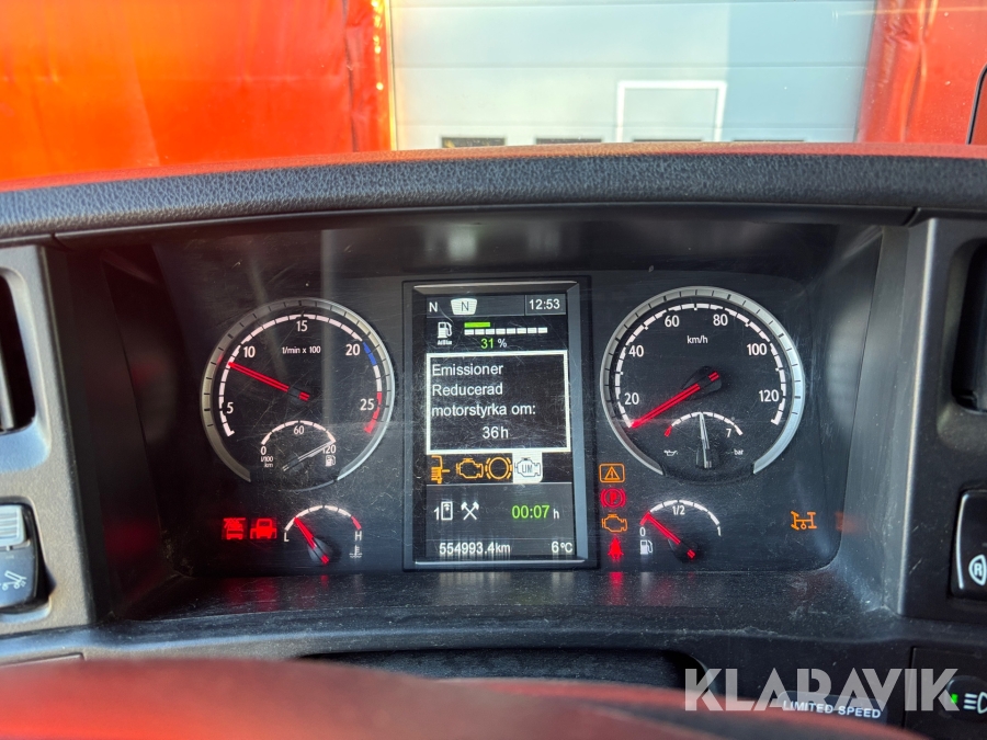 Kranbil med tipp Scania R560lb8x4*4hnb Tridem med Palfinger PK 33002-EH