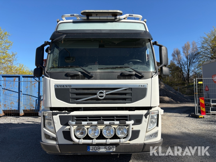 Lastväxlare Volvo FM 6x2 med Schaktflak