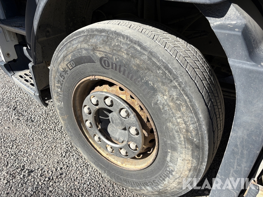 Lastväxlare Volvo FM 6x2 med Schaktflak