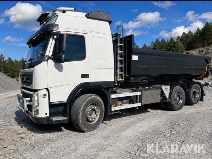 Lastväxlare Volvo FM 6x2 med Schaktflak