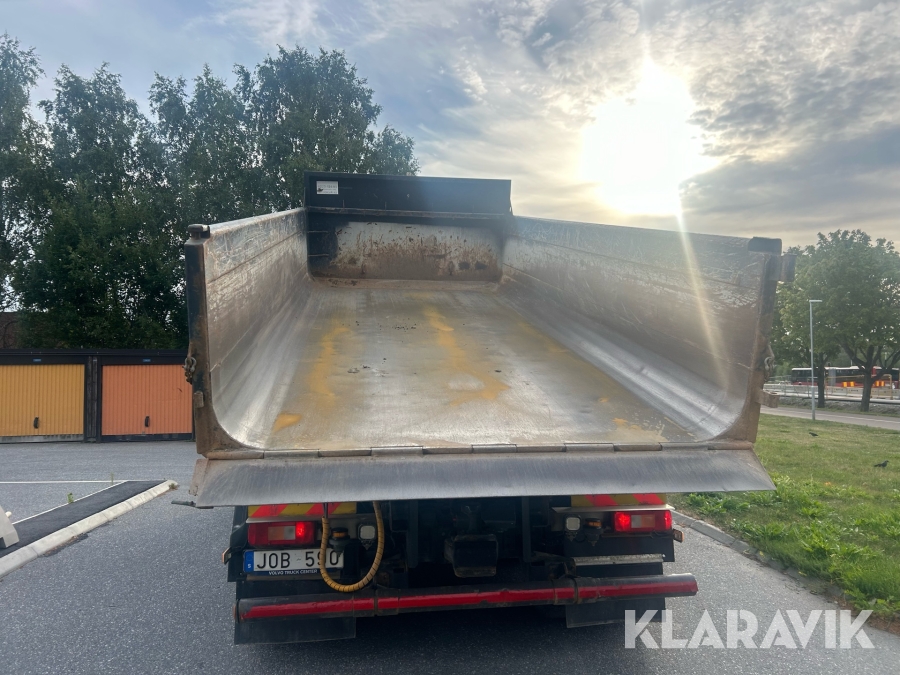 Lastväxlare Volvo FM 6x2 med Schaktflak