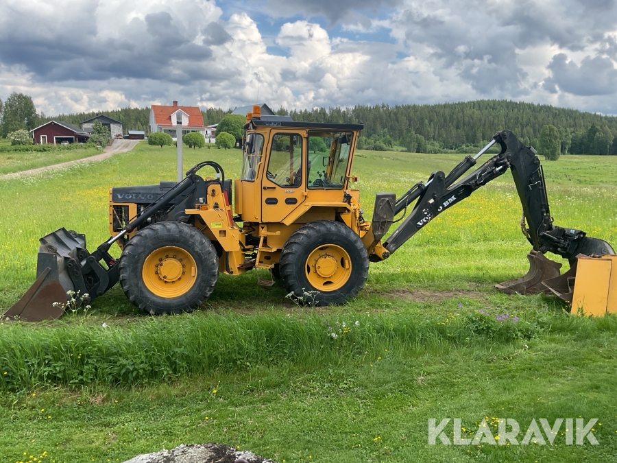 Grävlastare Volvo BM 6300 med redskap
