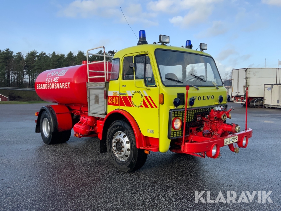 Tankbil Volvo F86, Tomelilla, Klaravik auktioner