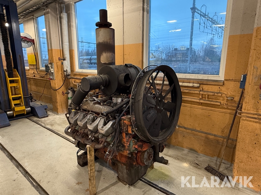 Motor Scania DS14 47