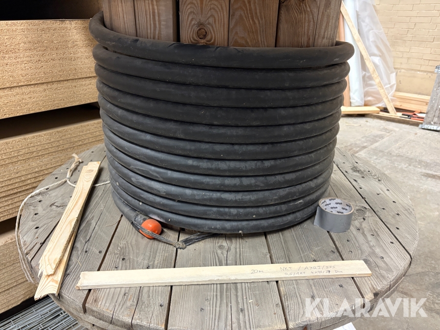 Matarkabel till Byggcentral NKT AXQJ/IFS