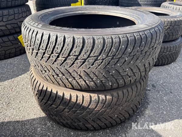 Vinterdäck Nokian Hakkapelitta 225/55-17 dubb