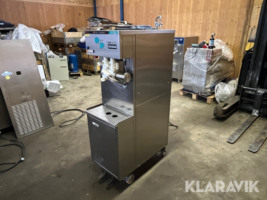 Mjukglass- och milkshakemaskin Nissei Refrigeration NA-3342WFG