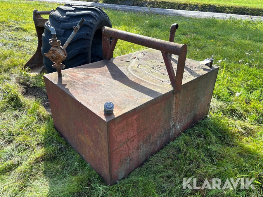 Bränsletank
