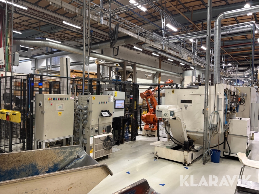 Ändbearbetningsmaskin Lang spannwerkzeuge Gmbh Lari DHZ 02/630R med robotcell & vision