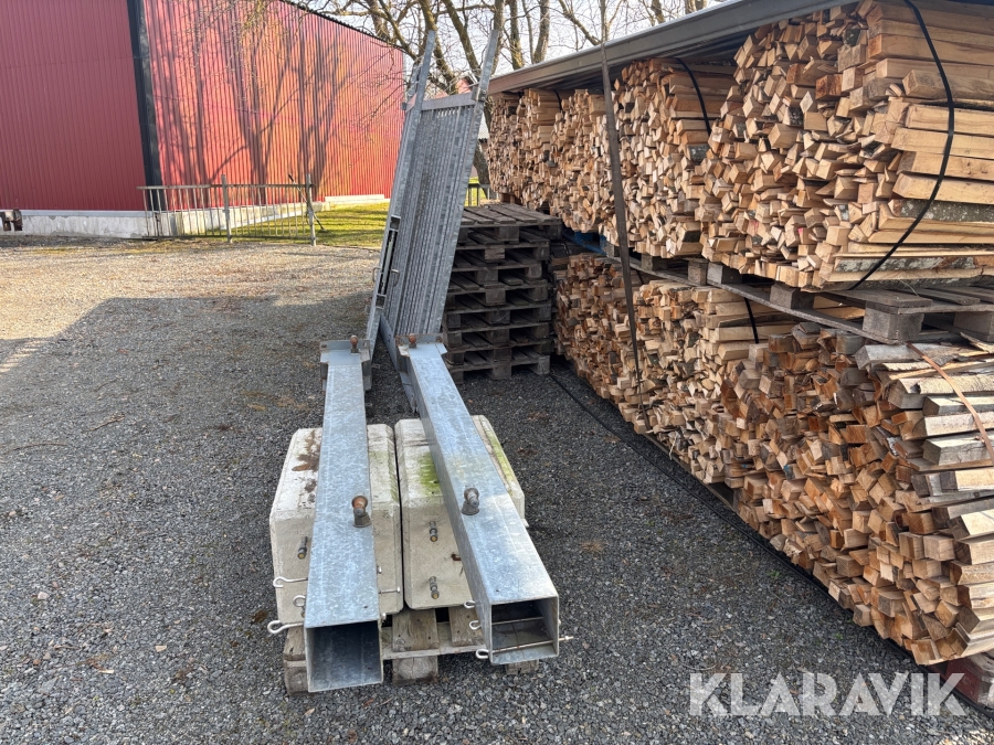 Industrigrind - Totalt cirka 5,0x2,38m