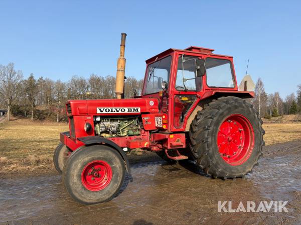 Traktor Volvo BM T810C
