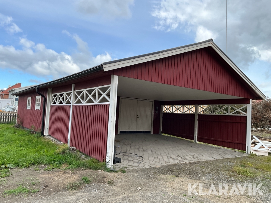 Garage med carport Lövånger