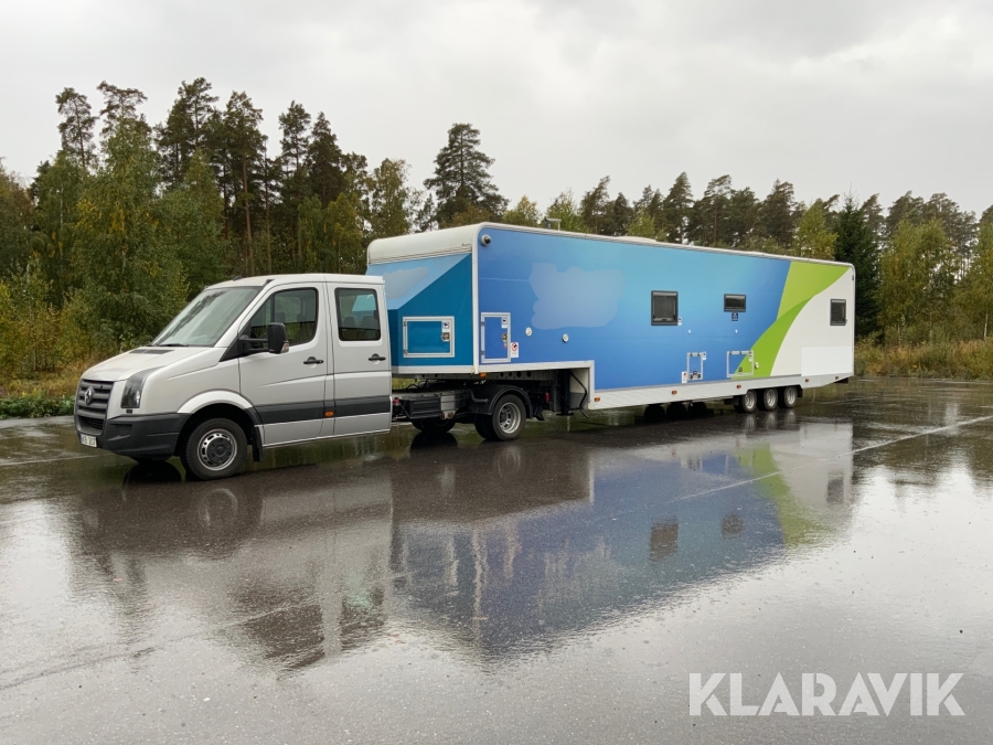 Dragbil Volkswagen Crafter 2.5tdi med tandläkartrailer