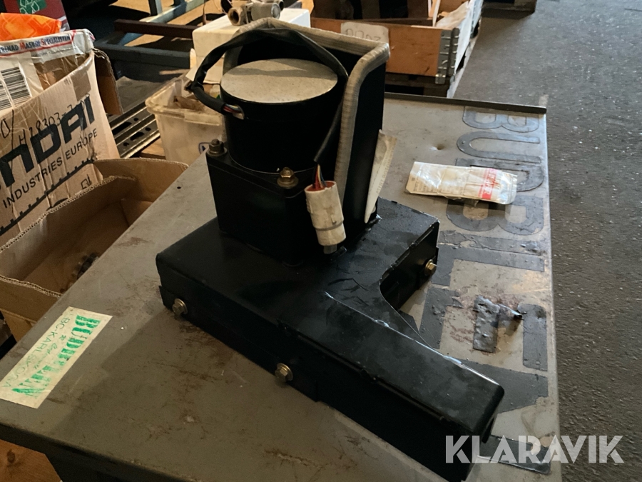 Motortrottel Takeuchi 05641-24100