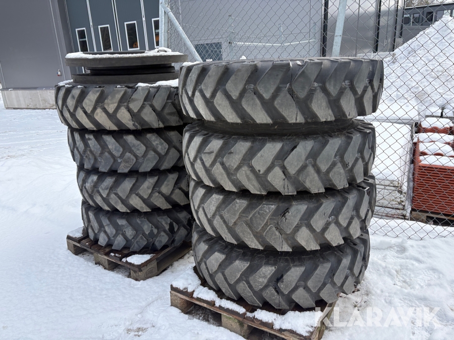 Däck till Hjullastare Tiron 10.00 x 20 15st 