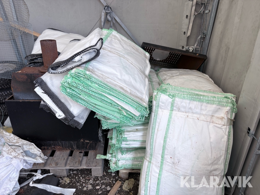 Nya Spannmålssäckar med bottentömning