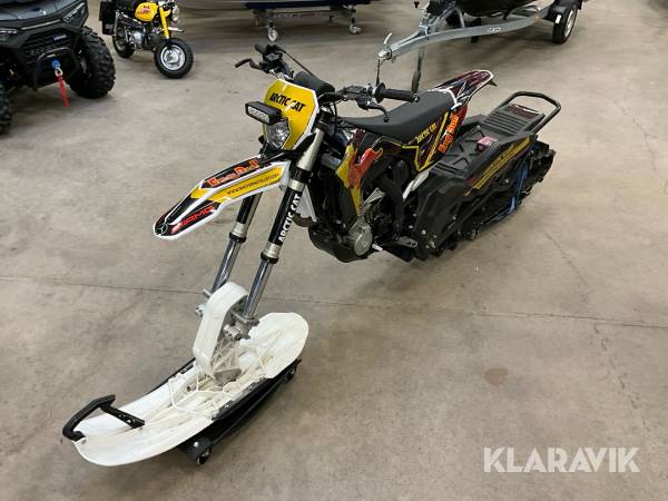 Snowbike Arctic Cat SVX450R